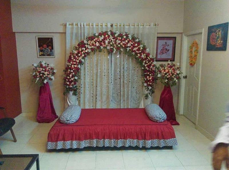 Fresh and artificial flowers Specialist stage decor 7