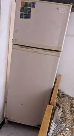 Dawlance Refrigrator Full Size for Sale