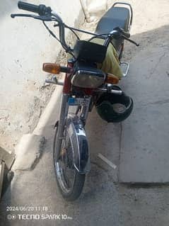 New Asia bike. very good condition and one hand use