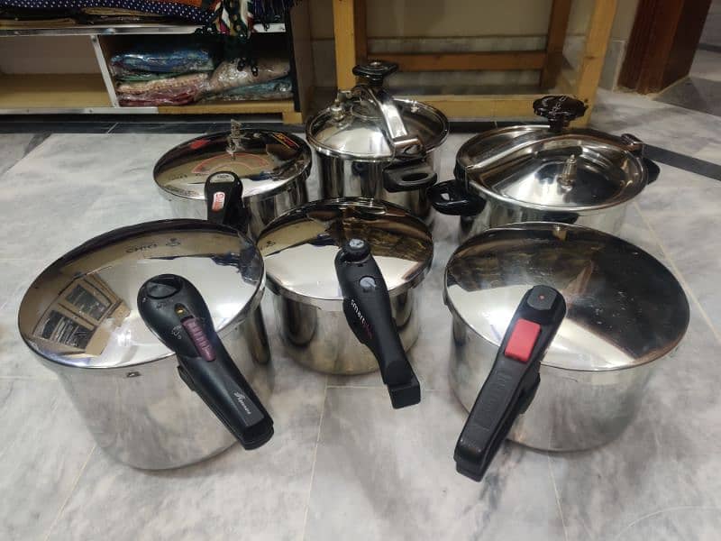 PRESSURE COOKER STAINLESS STEEL 10 LTR IMPORTED 0