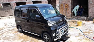 Daihatsu Hijet 2019 Pearl Black Scrath less Car Full option