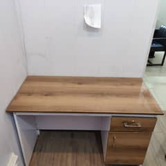 2x Office/Computer Table available for sale dimension 42L x 22W x 30H