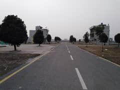 A On Excellent Location Residential Plot Of 5 Marla In Grand Avenues Housing Scheme
