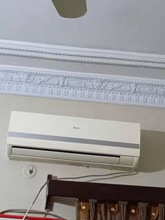 HAIER NON INVERTER AC