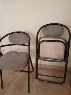 Foldable Chairs