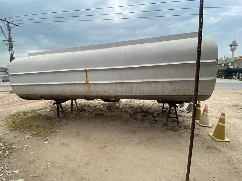 Used oil Tanks for Sale in Good condition 8