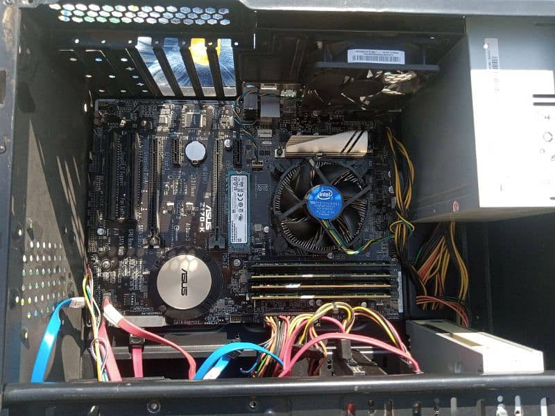 Intel Core i5-6500 6th Gen Gaming PC 5