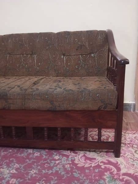 Used like new condition sofa for sale 2