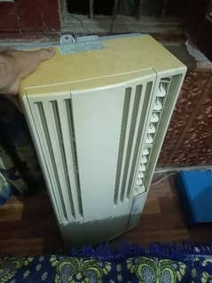window ship ac in good condition