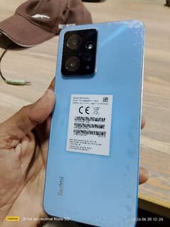 I m selling Xiaomi Note 12 8/128 complete box charger 5 month warrenty