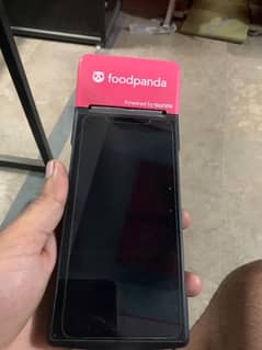 foodpanda device with box