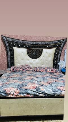 Full Bed In New condition