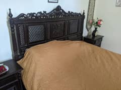 chinioti solid wood bed with drawers and dressing