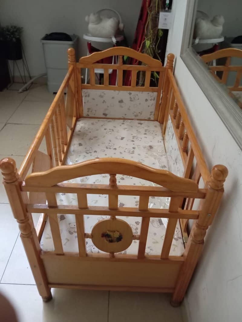 A Baby Sleeping Bed in good condition for sale 1