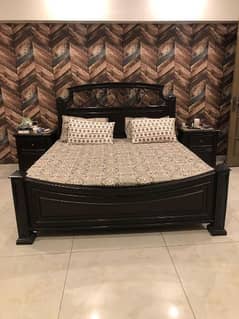 Pure Sheesham Wooden Beds for Urgent Sale