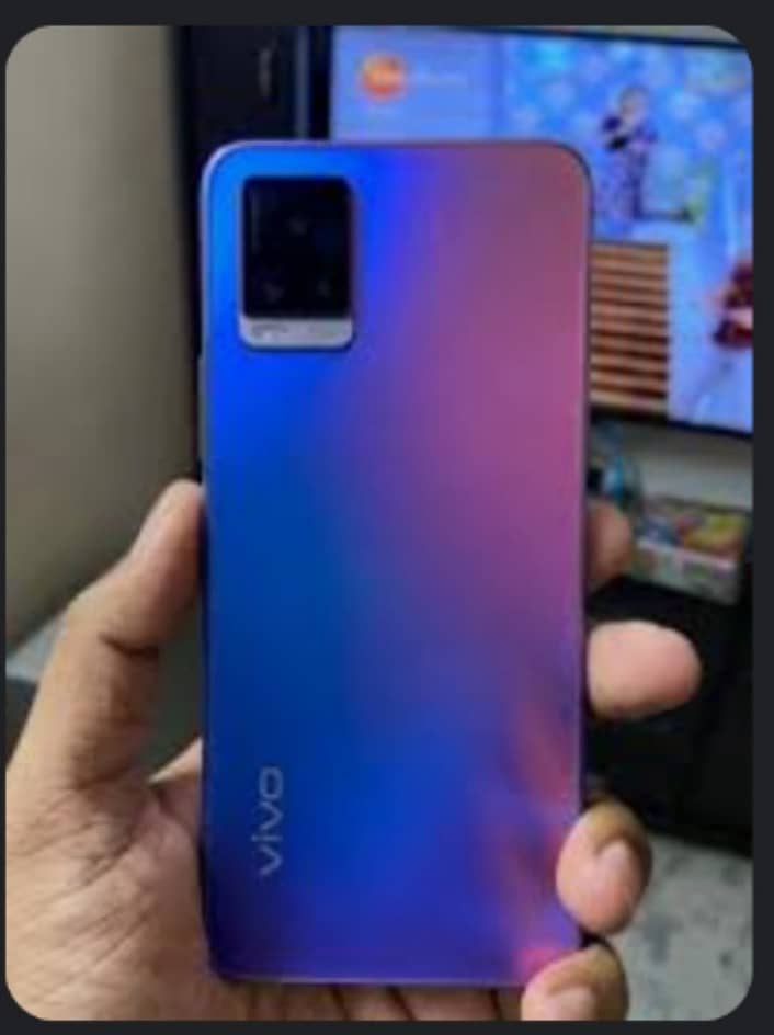 Vivo v20 8+4. . . . . 128 1