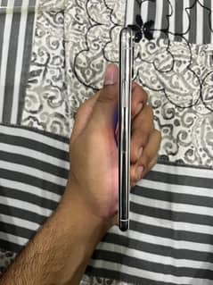iphone xs 64 gb dule sim pta  exchange possible with one plus 9/9pro