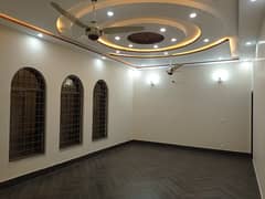 1 kanal brand new facing park upper portion on rent in air line society at hot location