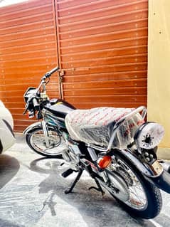 HONDA CG125 2023