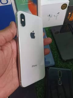 iphone x 256 GB storage PTA approved for my watts 0322=8588=606