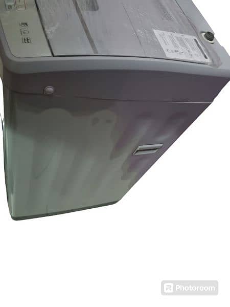 Haier HWM 80-1269Y Top Load Fully Automatic Washing Machinr 1