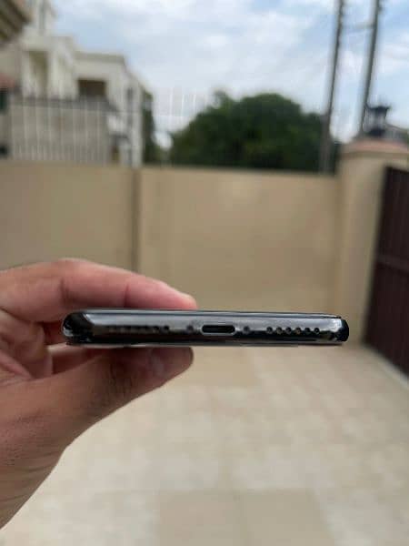 iPhone X (64GB) PTA Approved Black Color 5