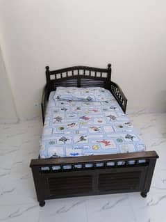 baby bed rose wood