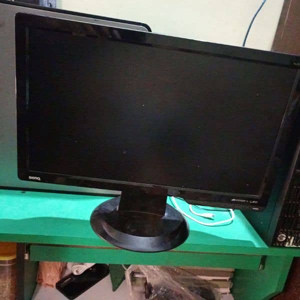 Dell cpu, monitor, keyboard, mouse 5