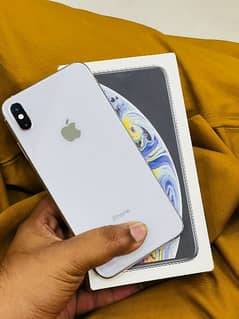 iphone xsmax 256 gb pta approved with box