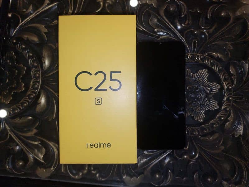 REALME C25s 2