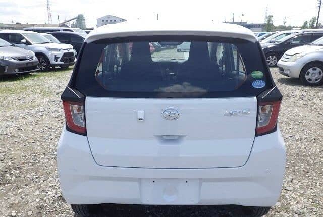 Daihatsu Mira 2021 7