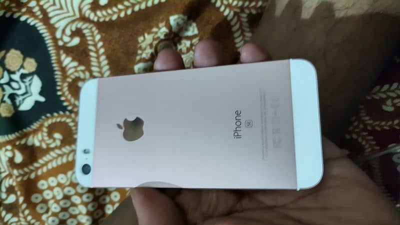 Iphone SE 2016 condition 10/10 Non pta 0