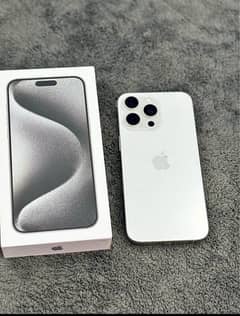 Iphone 15 pro max White 256gb jv only 2 days used