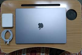 macbook pro M1 M2 10 by 10 condition