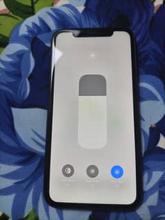 Iphone Xr with 87% battery health jv. 03305182650 whatsapp 0