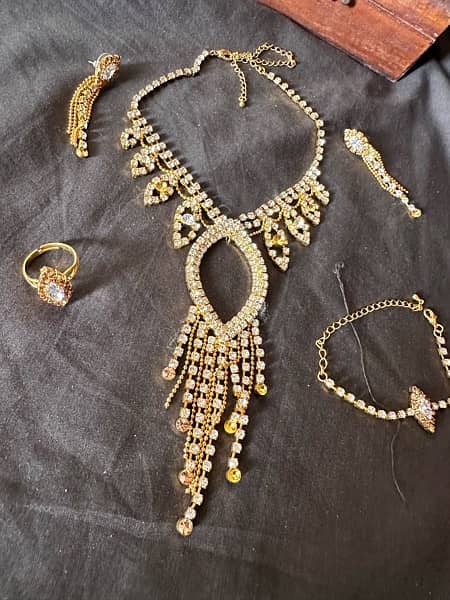 jewellery sets 2