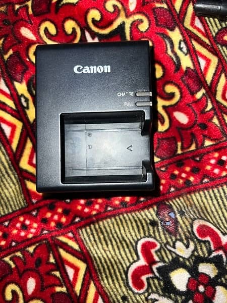 canon d1300 camera with two landed 12