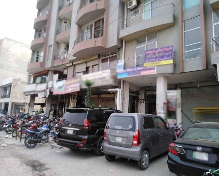 Johar Town Phase 2 - Block H3 Shop Sized 64 Square Feet 2