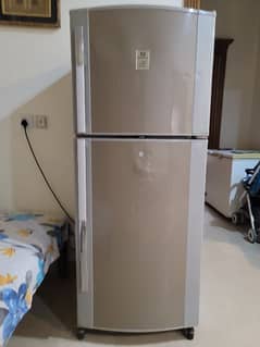 dawlance fridge good condition