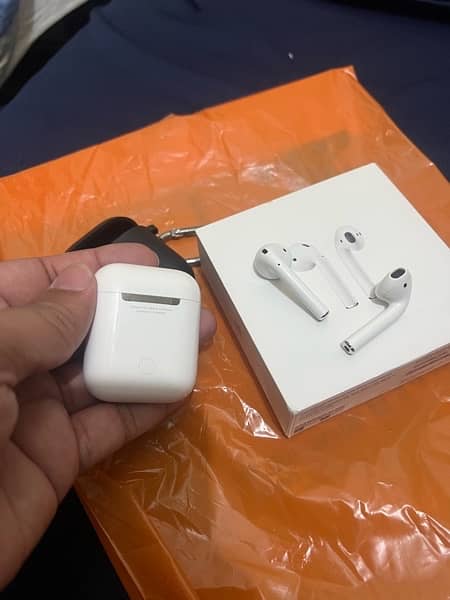 Airpods 2 3