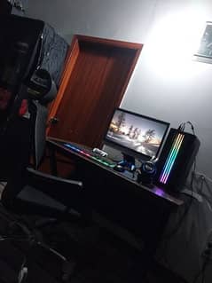GAMING PC WITH MONITOR