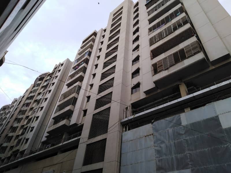 Affordable Flat For Sale In Gulshan-E-Iqbal Block 10-A 4