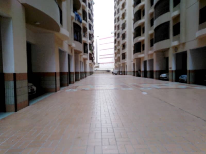 Prime Location Gulshan-E-Iqbal Block 10A Flat Sized 2400 Square Feet 2