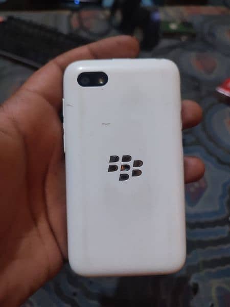 Blackberry Q5 2