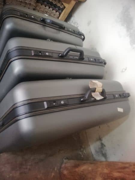 imported suit cases 1