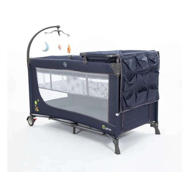 Baby cot bassinet bed for sale 0