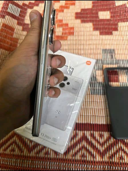 Redmi Note 13 Pro plus With Full warranty even sim isn't Injected 1