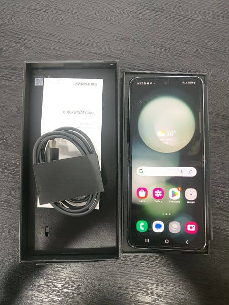 Samsung Galaxy Z Flip 5 512GB 6-Month Warranty, PTA Approved 2