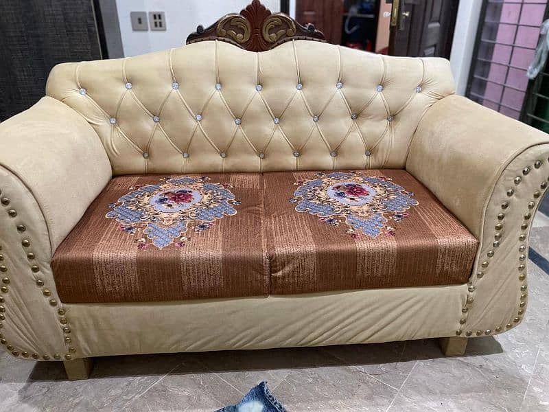 sofa set  one two three new condition men hen bht Kam use hoye hen 2