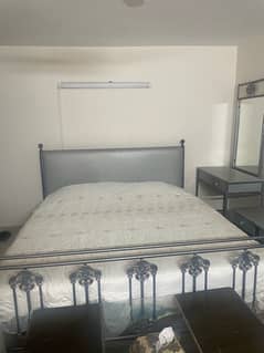 wrought iron bed set (without mattress)